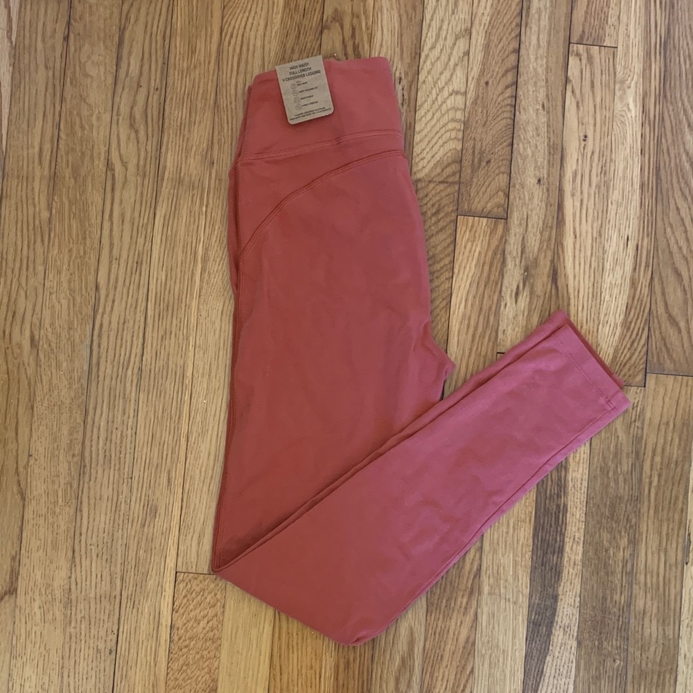 NWT PINK Victoria's Secret Leggings